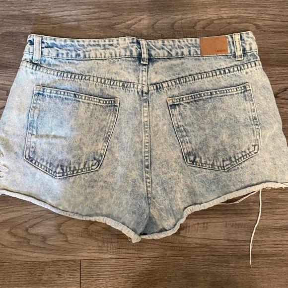Aéropostale Denim Mom Shorts - Picture 2 of 2